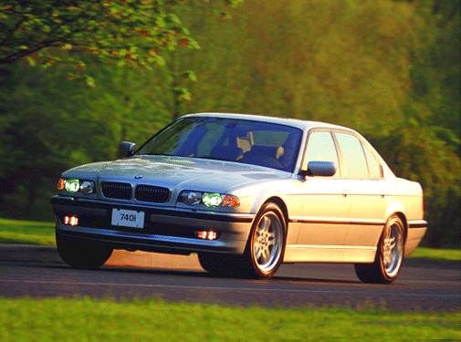 2001 BMW 7 Series Price, Value, Depreciation & Reviews | Kelley Blue Book